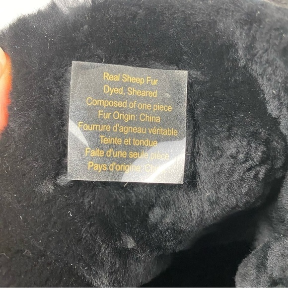 Cougar: Button Sueded Genuine Lambswool Waterproof Short Winter Boots Size 7 NWT - Picture 7 of 9